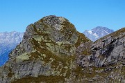50 Pizzo Trona (2510 m) in primo piano, Disgrazia alle spalle